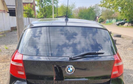 BMW 1 серия, 2011 год, 1 150 000 рублей, 8 фотография