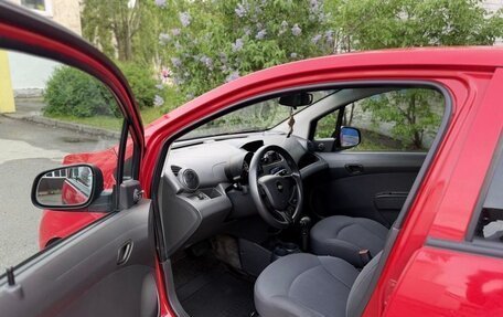Chevrolet Spark III, 2013 год, 700 000 рублей, 2 фотография
