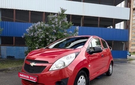 Chevrolet Spark III, 2013 год, 700 000 рублей, 10 фотография