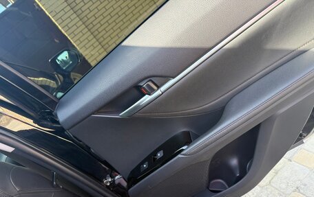 Toyota Camry, 2020 год, 2 800 000 рублей, 16 фотография