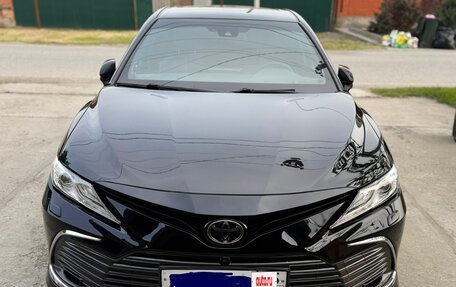 Toyota Camry, 2020 год, 3 065 000 рублей, 1 фотография