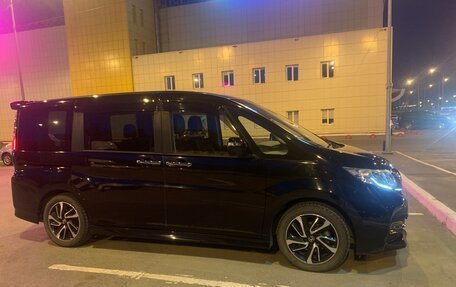 Honda Stepwgn IV, 2015 год, 2 150 000 рублей, 5 фотография