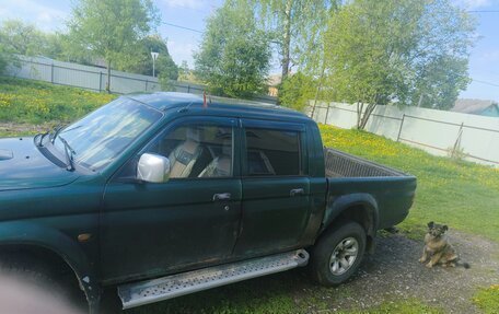 Mitsubishi L200 III рестайлинг, 2001 год, 300 000 рублей, 4 фотография