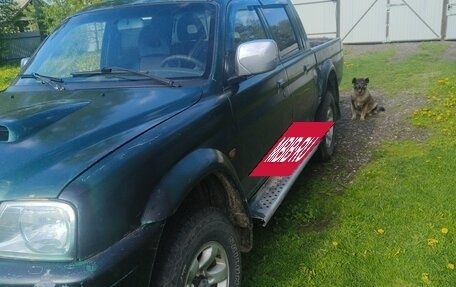 Mitsubishi L200 III рестайлинг, 2001 год, 300 000 рублей, 5 фотография