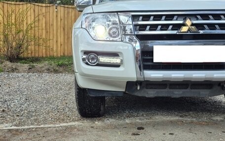 Mitsubishi Pajero IV, 2021 год, 4 850 000 рублей, 15 фотография