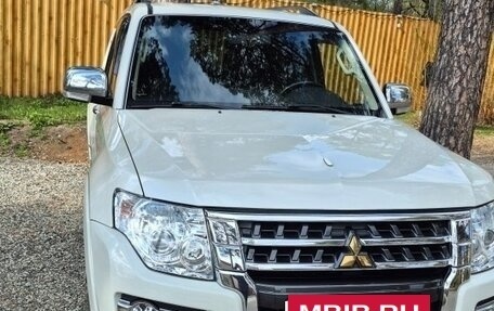 Mitsubishi Pajero IV, 2021 год, 4 850 000 рублей, 21 фотография