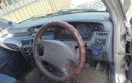Toyota Lite Ace IV, 1998 год, 395 000 рублей, 3 фотография