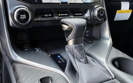 Lexus LX, 2026 год, 16 115 000 рублей, 20 фотография
