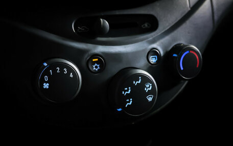 Chevrolet Spark III, 2011 год, 390 000 рублей, 18 фотография
