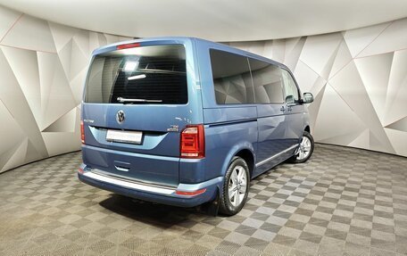Volkswagen Multivan T6 рестайлинг, 2016 год, 4 431 000 рублей, 2 фотография