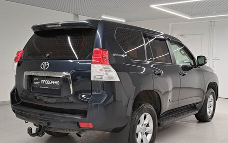 Toyota Land Cruiser Prado 150 рестайлинг 2, 2013 год, 3 073 000 рублей, 9 фотография