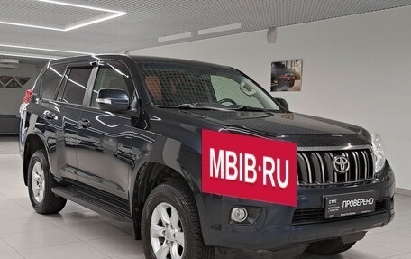 Toyota Land Cruiser Prado 150 рестайлинг 2, 2013 год, 3 073 000 рублей, 7 фотография