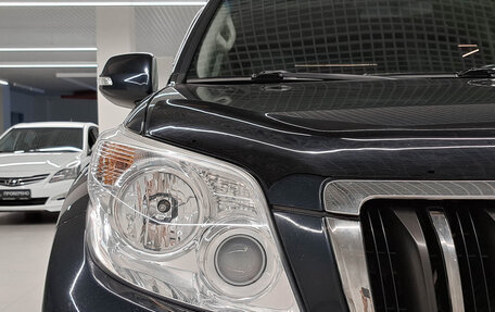 Toyota Land Cruiser Prado 150 рестайлинг 2, 2013 год, 3 073 000 рублей, 21 фотография