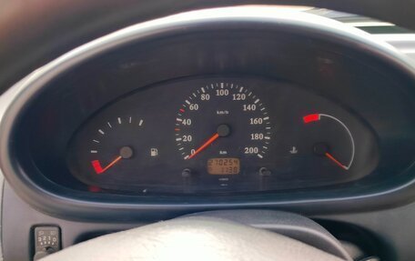 Nissan Micra II, 1999 год, 185 000 рублей, 10 фотография