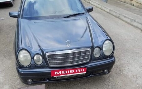 Mercedes-Benz E-Класс, 1996 год, 440 000 рублей, 6 фотография