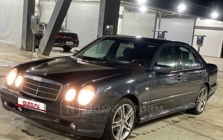 Mercedes-Benz E-Класс, 1996 год, 440 000 рублей, 3 фотография