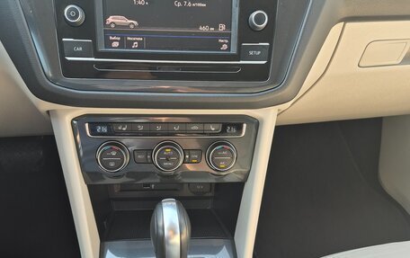 Volkswagen Tiguan II, 2017 год, 2 800 000 рублей, 9 фотография