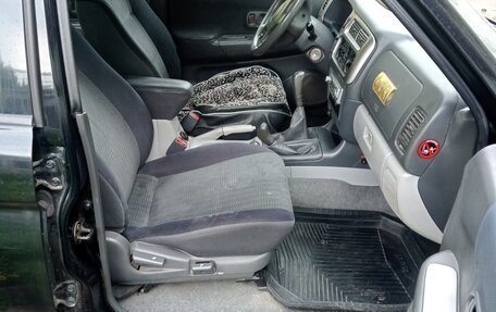 Mitsubishi Pajero Sport II рестайлинг, 2005 год, 835 000 рублей, 4 фотография