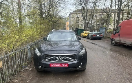 Infiniti FX II, 2011 год, 1 400 000 рублей, 1 фотография