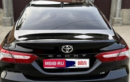 Toyota Camry, 2020 год, 3 065 000 рублей, 4 фотография