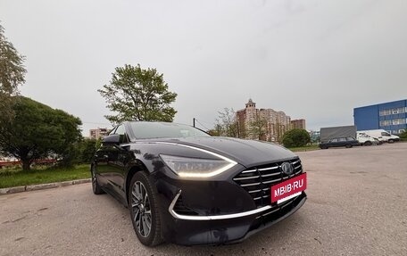 Hyundai Sonata VIII, 2019 год, 2 300 000 рублей, 3 фотография