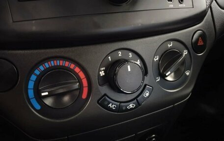 Chevrolet Aveo III, 2011 год, 454 230 рублей, 12 фотография