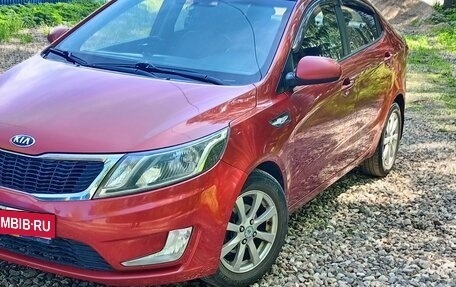 KIA Rio III рестайлинг, 2013 год, 835 000 рублей, 2 фотография