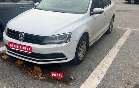 Volkswagen Jetta VI, 2018 год, 1 499 999 рублей, 3 фотография
