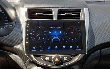 Hyundai Solaris II рестайлинг, 2014 год, 877 000 рублей, 13 фотография