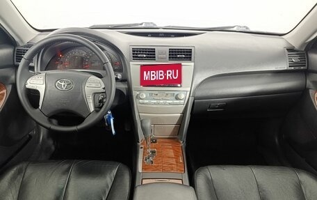 Toyota Camry, 2008 год, 1 180 000 рублей, 9 фотография