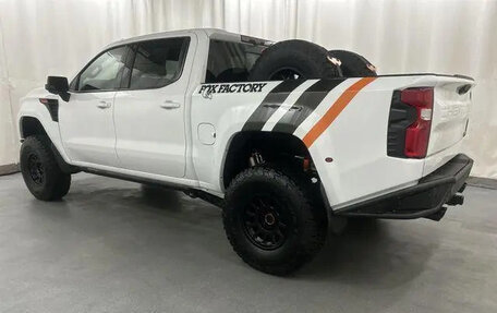 Chevrolet Silverado, 2025 год, 15 375 000 рублей, 2 фотография