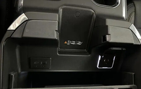 Chevrolet Silverado, 2025 год, 15 375 000 рублей, 8 фотография