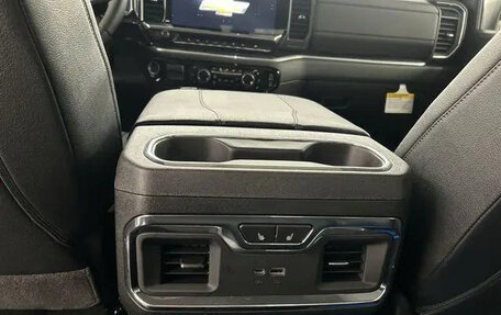 Chevrolet Silverado, 2025 год, 15 375 000 рублей, 9 фотография