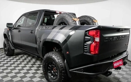 Chevrolet Silverado, 2025 год, 13 985 000 рублей, 4 фотография