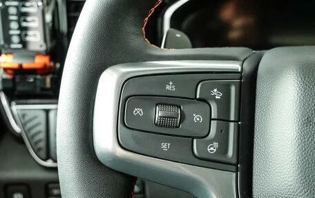 Chevrolet Silverado, 2025 год, 13 985 000 рублей, 20 фотография