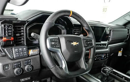 Chevrolet Silverado, 2025 год, 13 985 000 рублей, 32 фотография