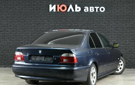 BMW 5 серия, 2002 год, 600 000 рублей, 4 фотография
