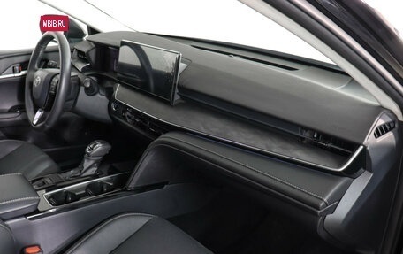 Toyota Camry, 2024 год, 3 997 000 рублей, 10 фотография