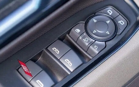 Chevrolet Silverado, 2026 год, 13 625 000 рублей, 16 фотография