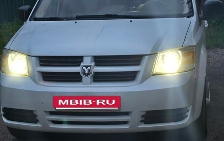 Dodge Caravan V, 2010 год, 1 000 000 рублей, 19 фотография