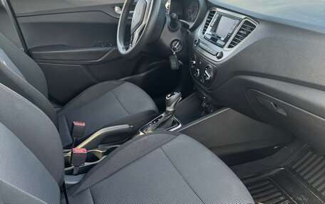 Hyundai Solaris II рестайлинг, 2021 год, 1 599 000 рублей, 15 фотография