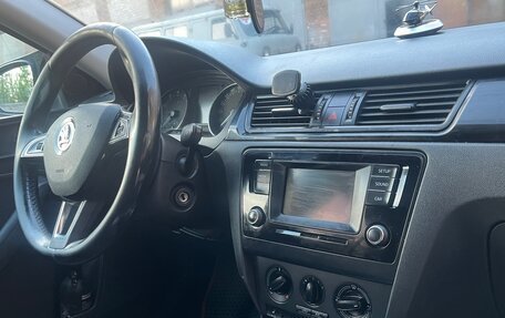 Skoda Rapid I, 2015 год, 700 000 рублей, 4 фотография