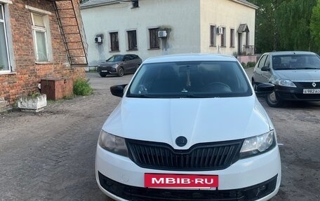 Skoda Rapid I, 2015 год, 700 000 рублей, 8 фотография