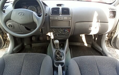 Hyundai Accent II, 2008 год, 600 000 рублей, 18 фотография