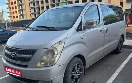 Hyundai Grand Starex Grand Starex I рестайлинг 2, 2008 год, 670 000 рублей, 3 фотография