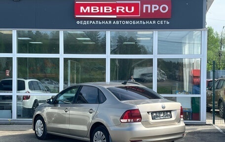 Volkswagen Polo VI (EU Market), 2017 год, 1 100 000 рублей, 4 фотография