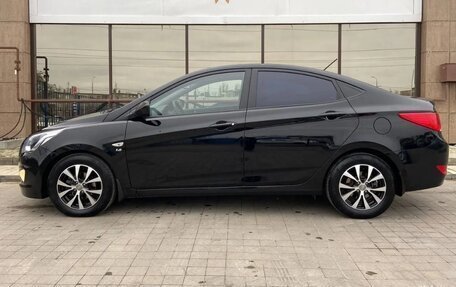 Hyundai Solaris II рестайлинг, 2016 год, 1 150 000 рублей, 2 фотография
