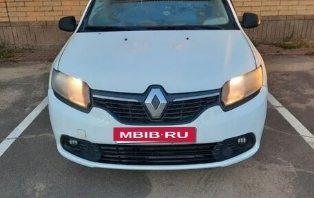 Renault Logan II, 2017 год, 510 000 рублей, 1 фотография