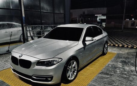 BMW 5 серия, 2010 год, 1 280 000 рублей, 3 фотография