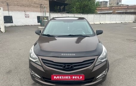 Hyundai Solaris II рестайлинг, 2016 год, 565 000 рублей, 2 фотография